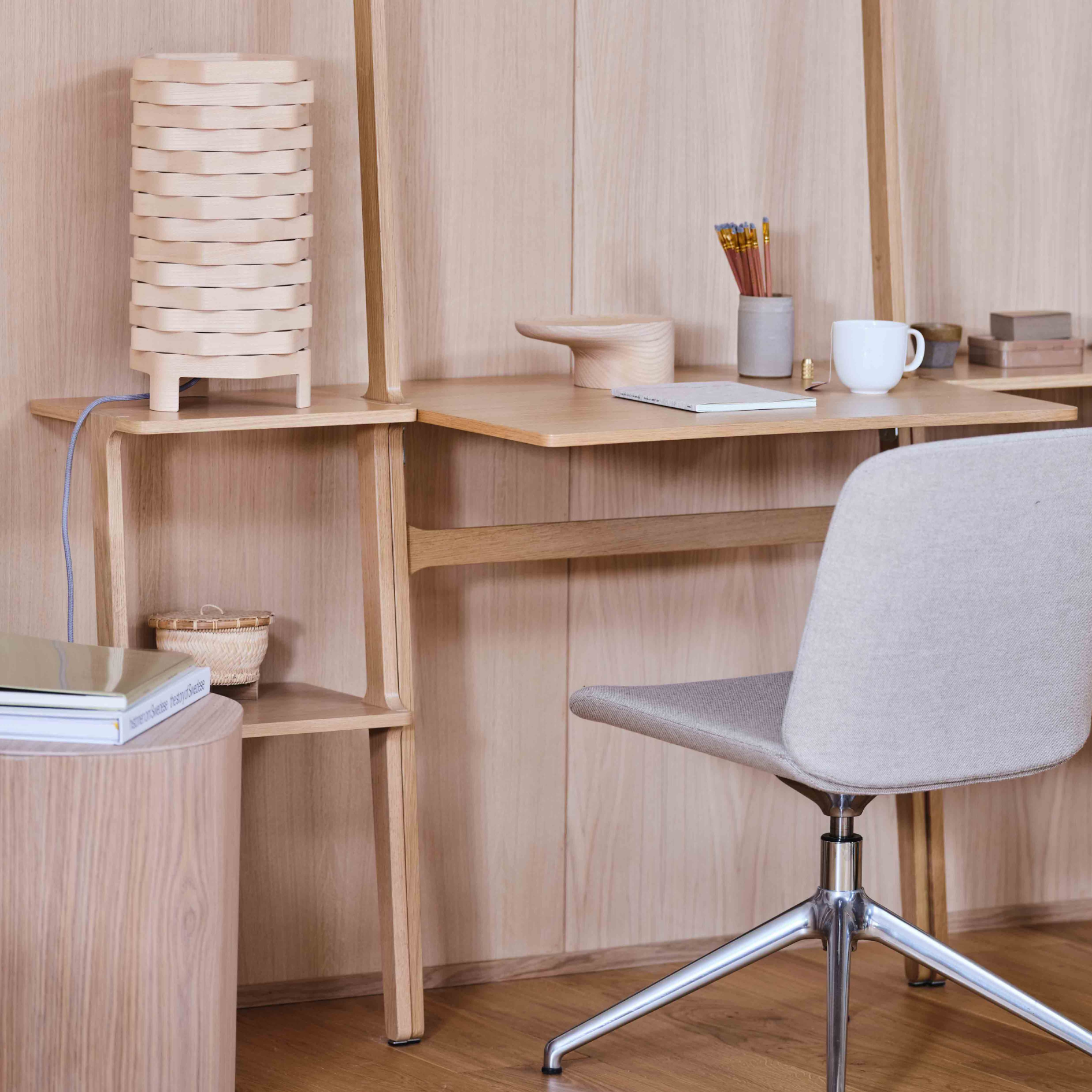 Libri 2 Shelves